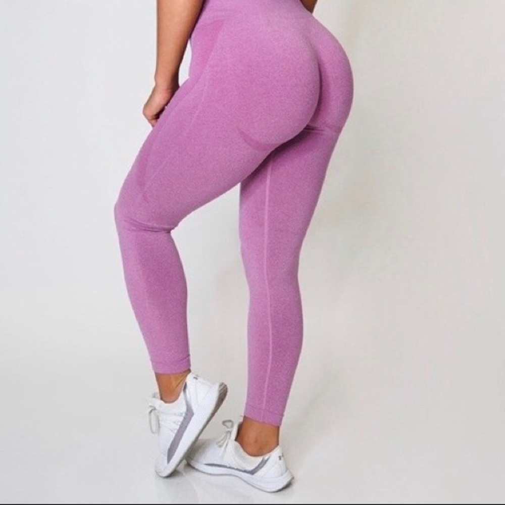 Pink Seamless Contour Leggings